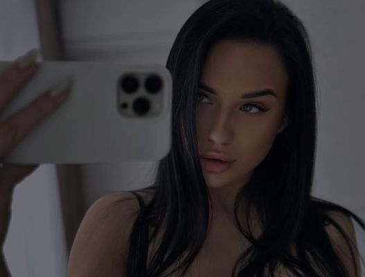шлюшка ПОЛИНОЧКА ЮНАЯ ❤️❤️❤️ (Пермь)